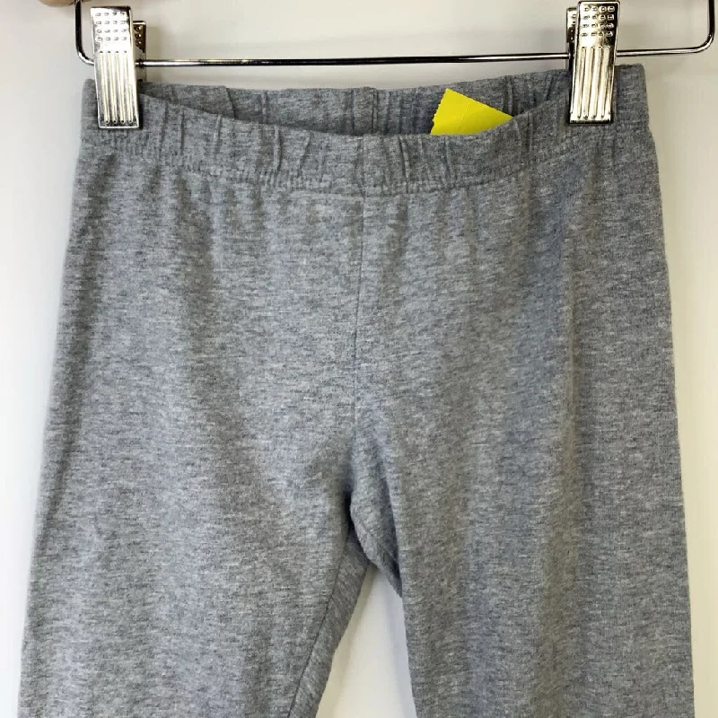 Size 6: Nike Grey Capri Leggings