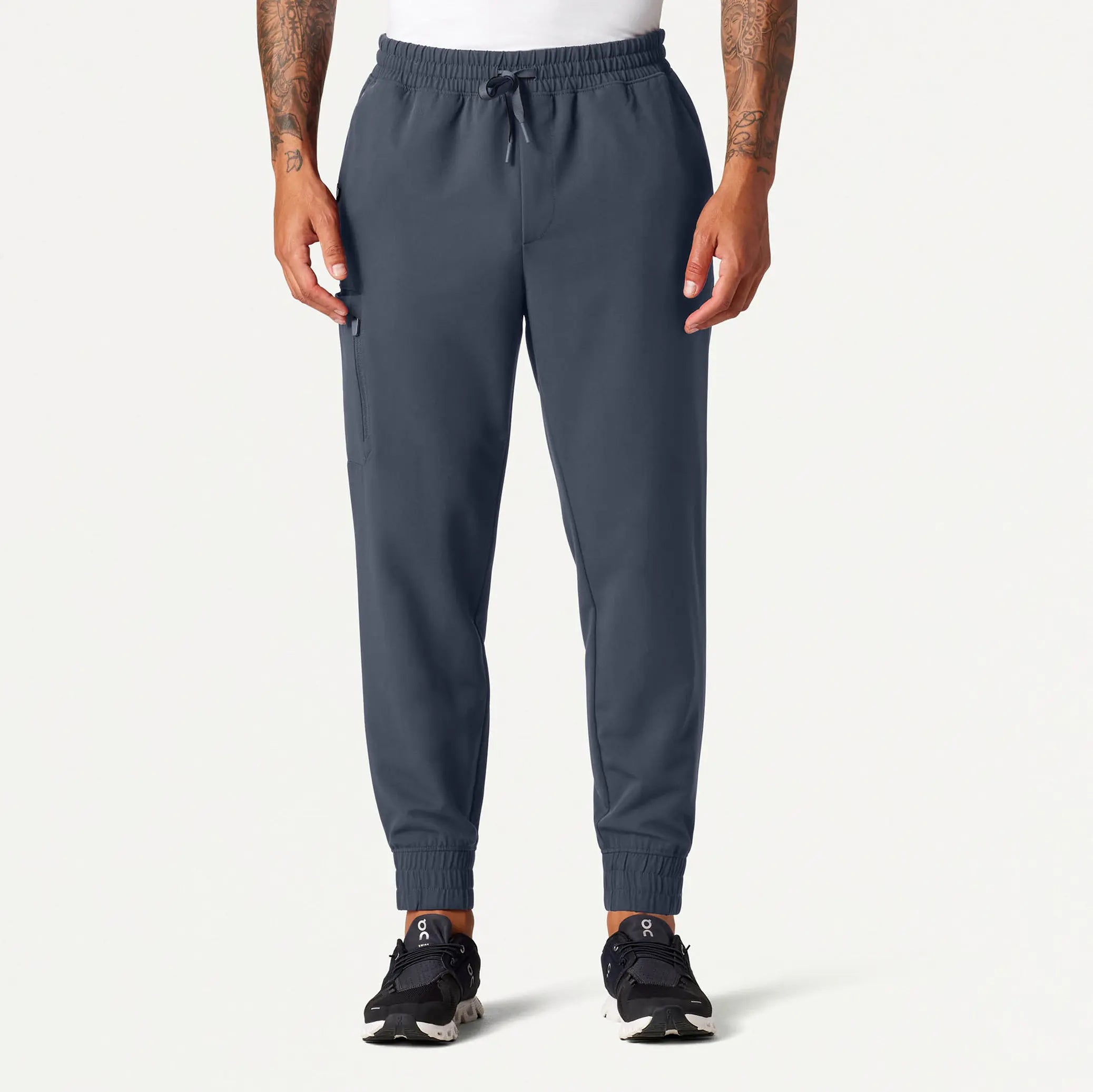 Jaanuu Men's Cobot 8-Pocket Scrub Jogger - Carbon Gray