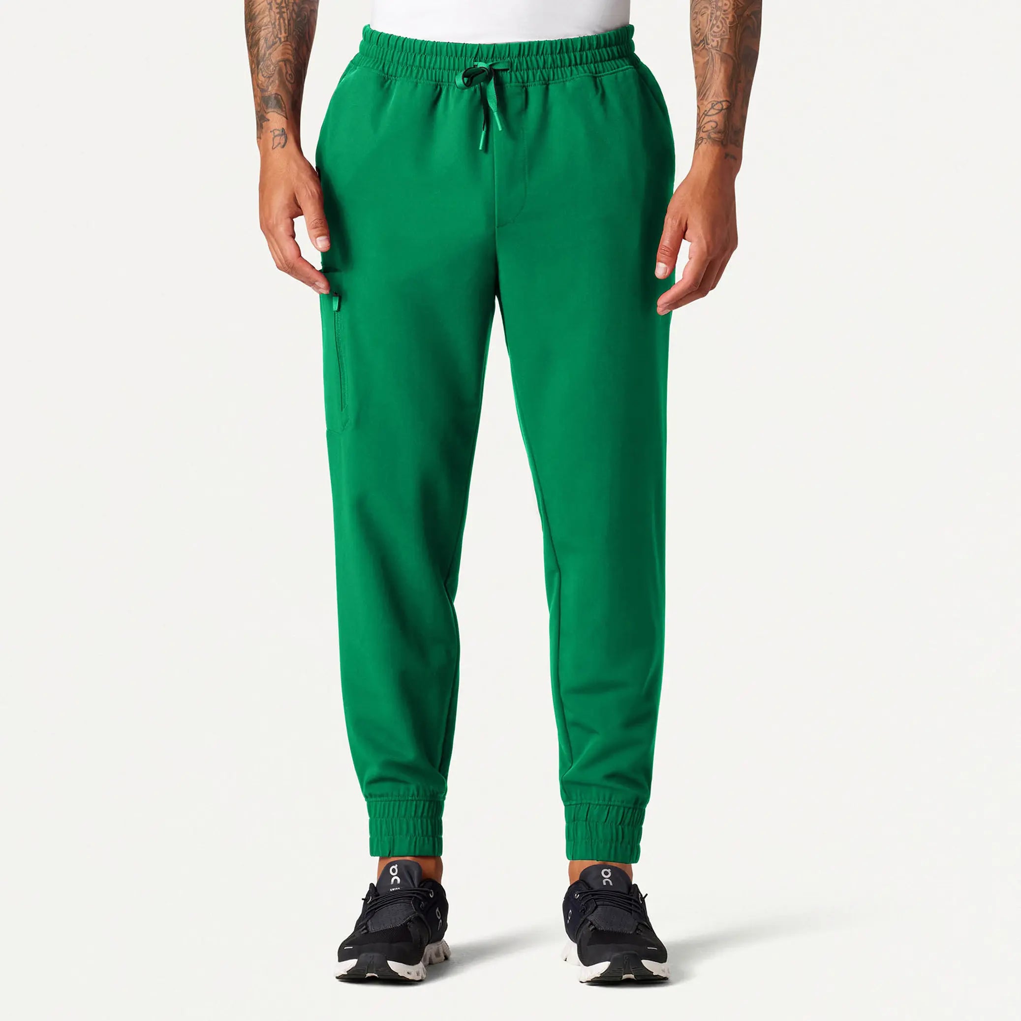 Jaanuu Men's Cobot 8-Pocket Scrub Jogger - Emerald Green