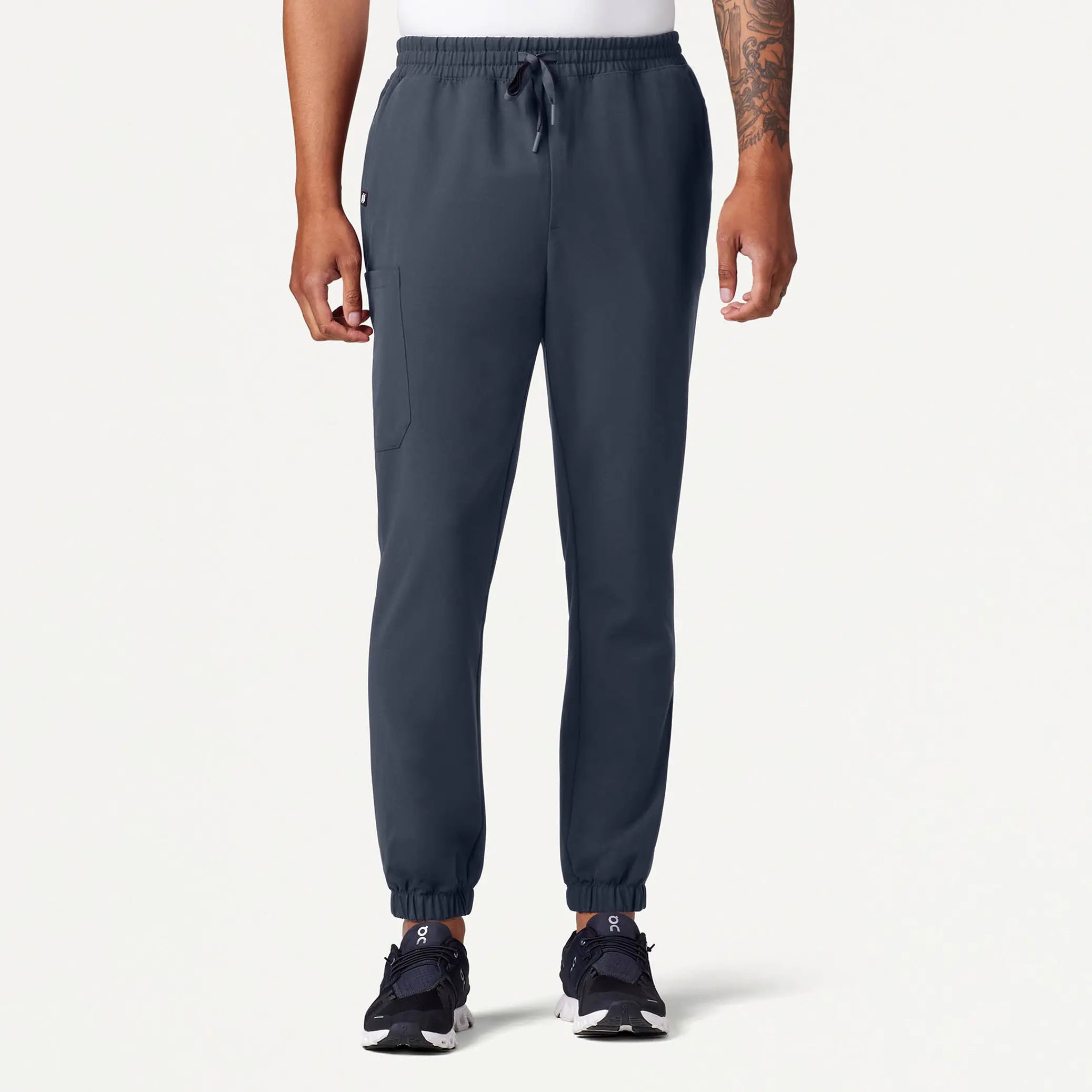 Jaanuu Men's Rhodes Slim Crossover Scrub Jogger - Carbon Gray