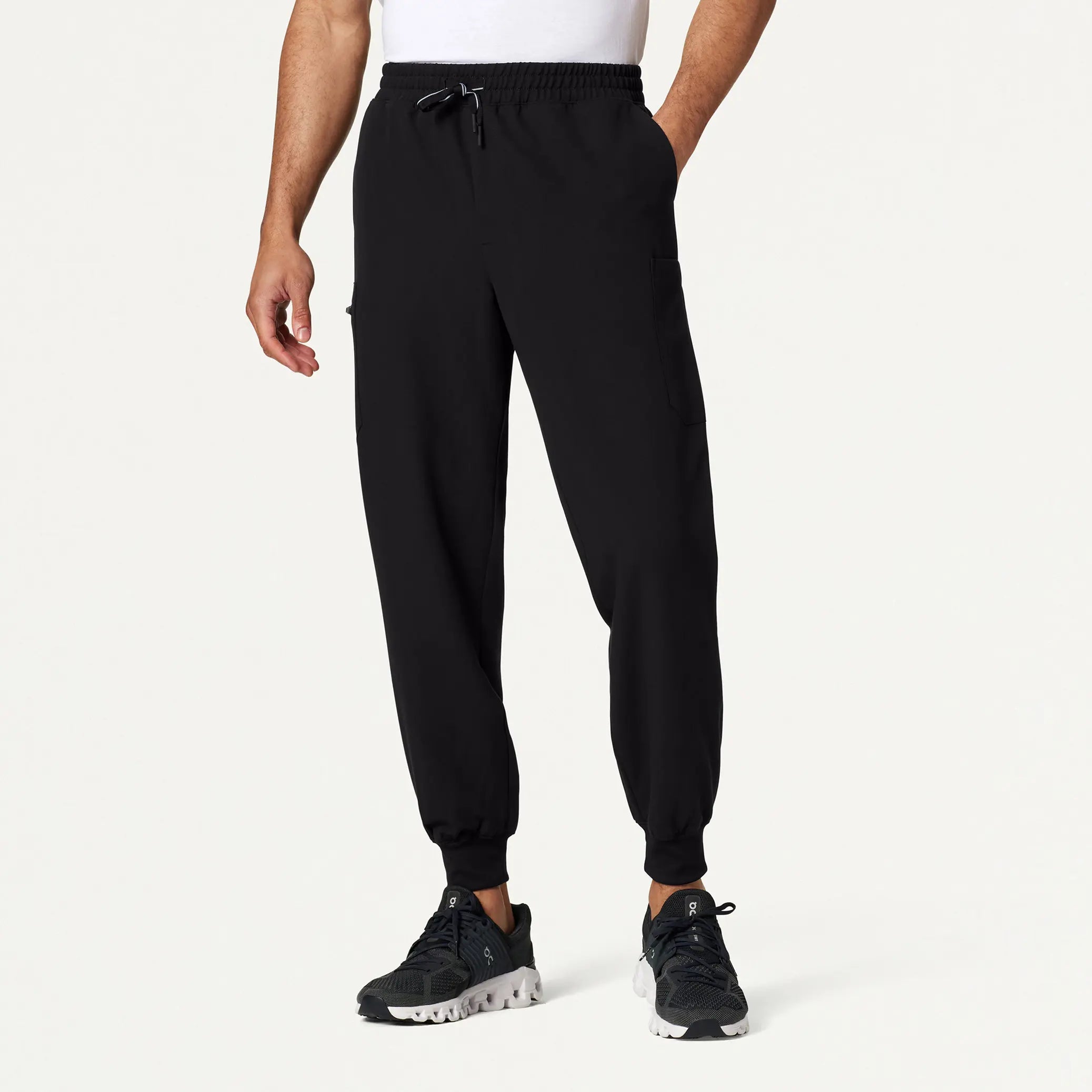 Jaanuu Men's Osmo 8-Pocket Scrub Jogger - Black