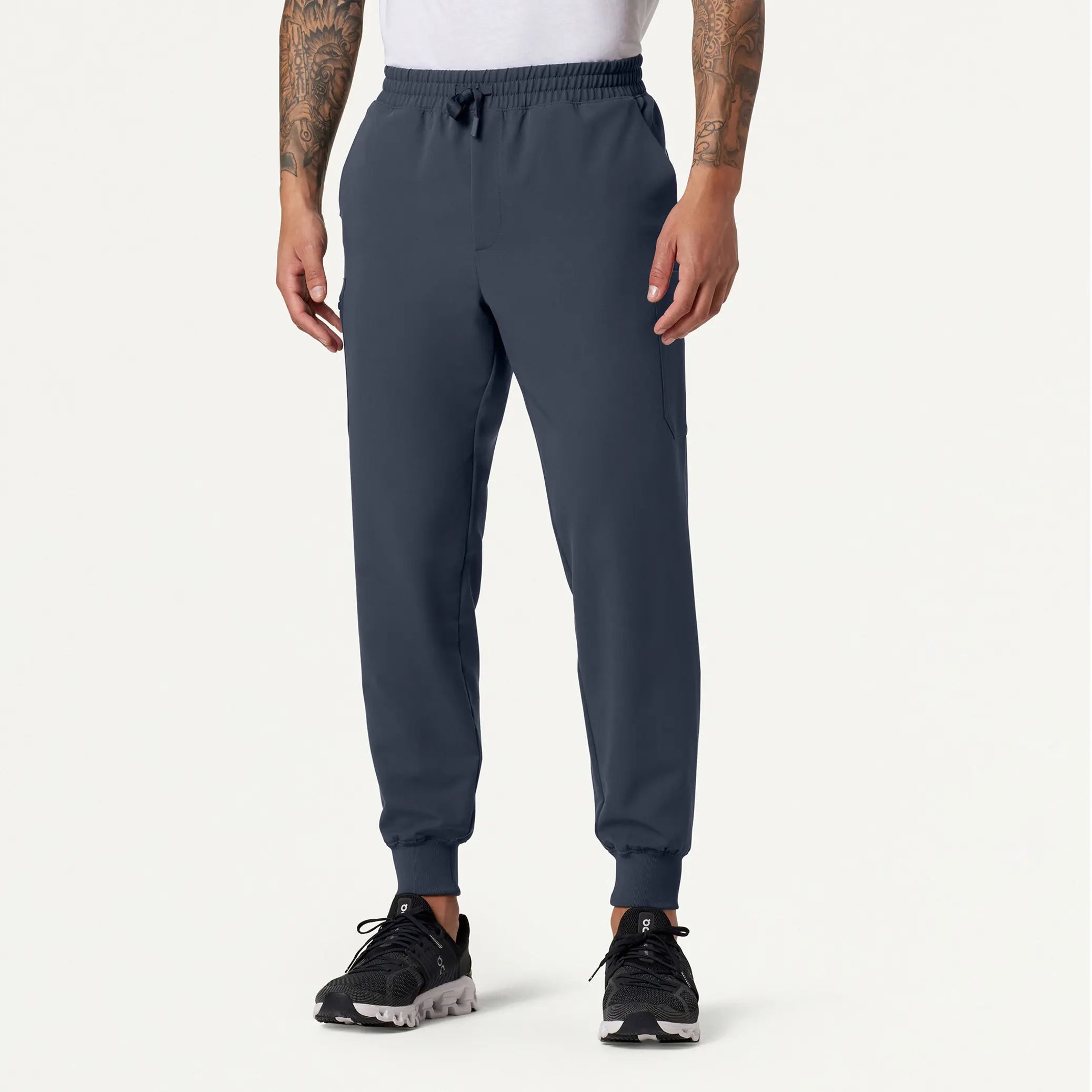 Jaanuu Men's Osmo 8-Pocket Scrub Jogger - Carbon Gray