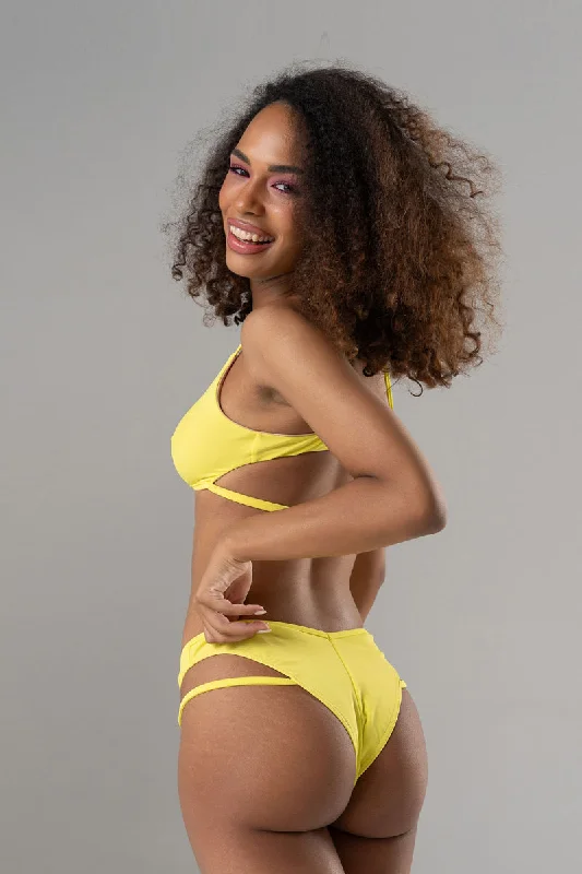 Paradise Chick Florida V-Shorts - Mellow Yellow